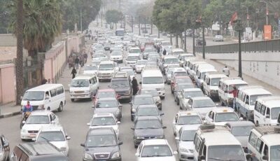 اعرف طريقك.. كثافات مرورية على أغلب ميادين وشوارع القاهرة والجيزة