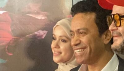 وصول سامح حسين للعرض الخاص لفيلم استنساخ