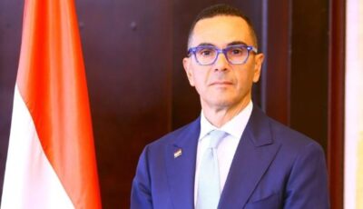 وزير الاستثمار والتجارة الخارجية يتوجه للعاصمة الألمانية لتعزيز العلاقات الاقتصادية