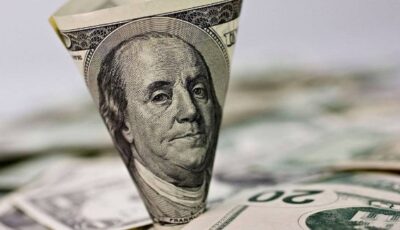 رسميًا الآن.. سعر الدولار مقابل الجنيه اليوم السبت في البنوك