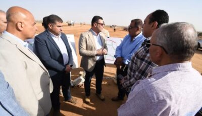 وزير الإسكان يتفقد مشروعات مرافق جنيفة والرابية بمدينة الشروق